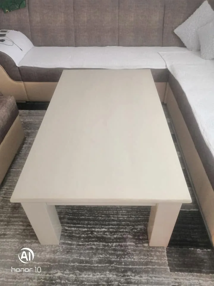 Marbella — stolovi